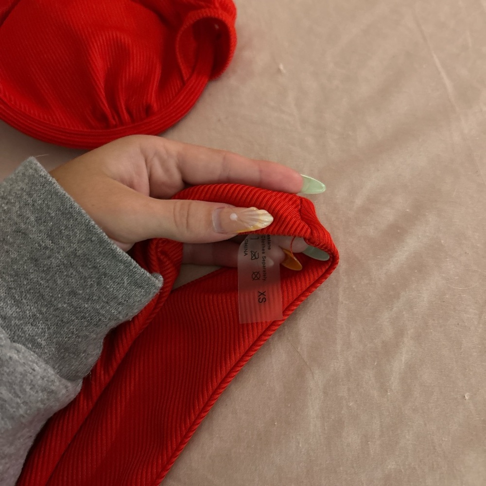SHEIN Bold Red Bikini Set - Picture 2 of 3